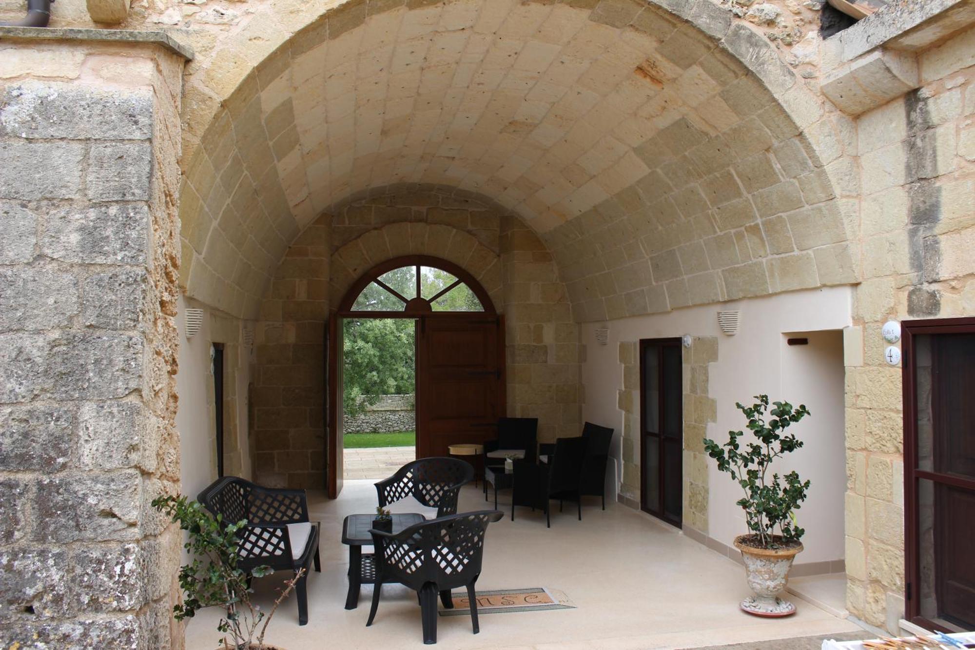 Masseria San Cosimo Carpignano Salentino Exterior photo